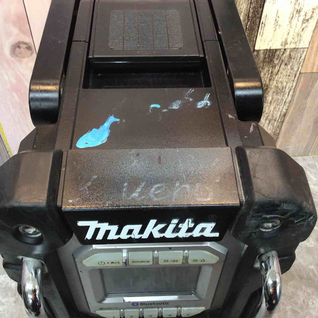 ★マキタ(makita) コードレスラジオ MR108B【八潮店】