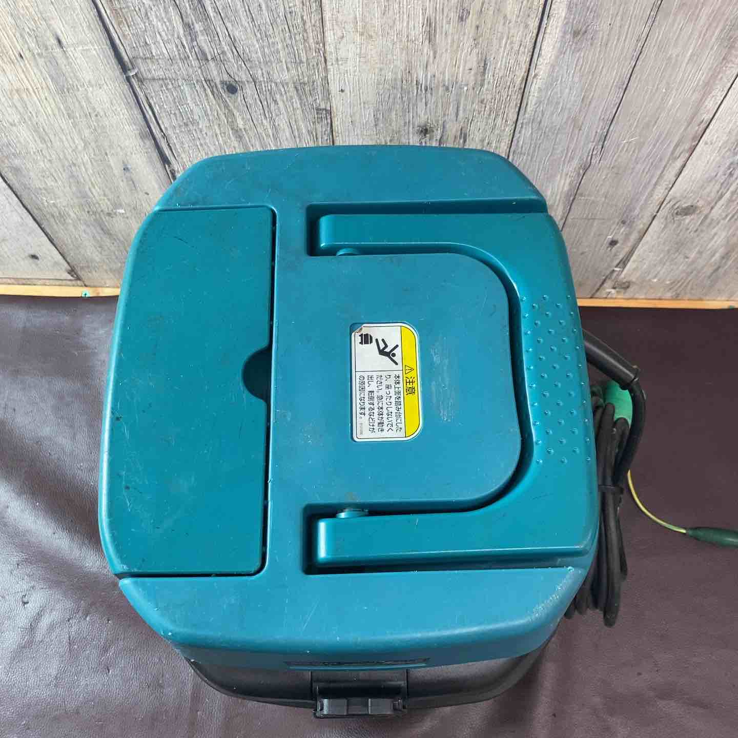 中古品】マキタ(makita) 集じん機 乾式 484(P) 掃除機 100V【東大和店