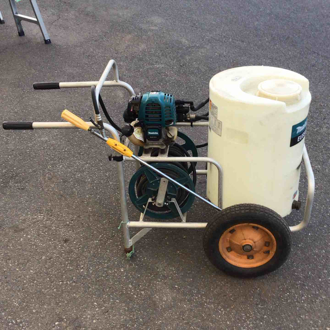【店頭受取り限定】マキタ makita動力噴霧器 EUS500 4スト ※タンク割れ有【八潮店】