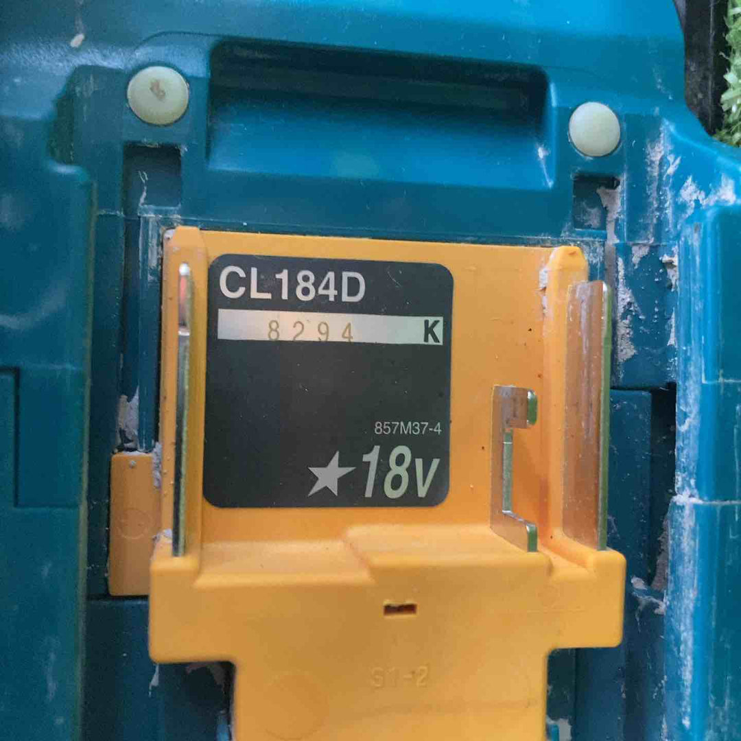 ◇マキタ(makita) コードレスクリーナ CL184DZ【川崎店】