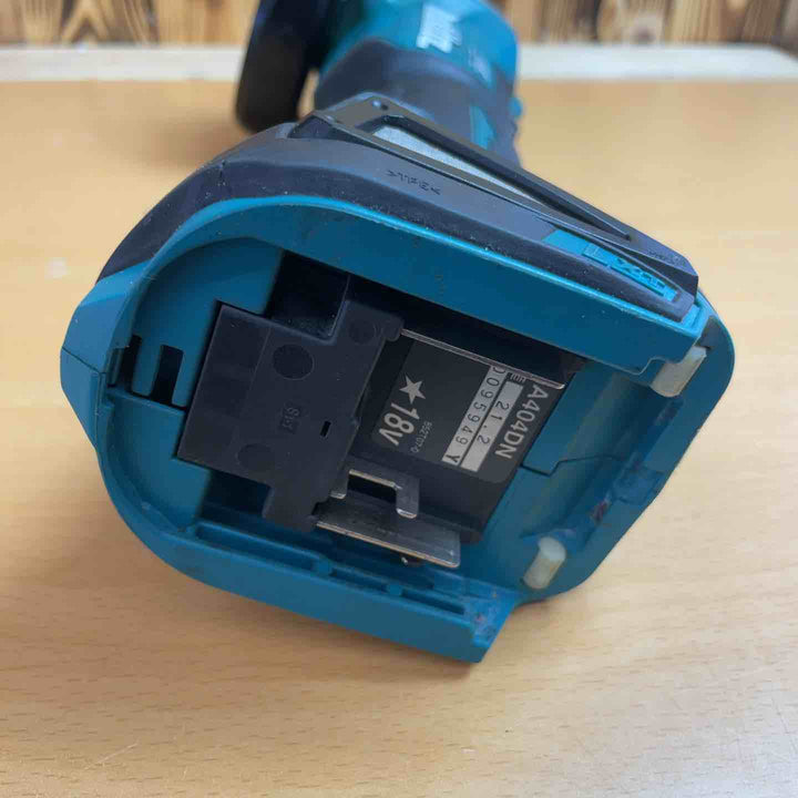 ☆マキタ(makita) 100mmコードレスディスクグラインダ GA404DZN (GA404DN) 本体のみ 動作確認済み【越谷店】