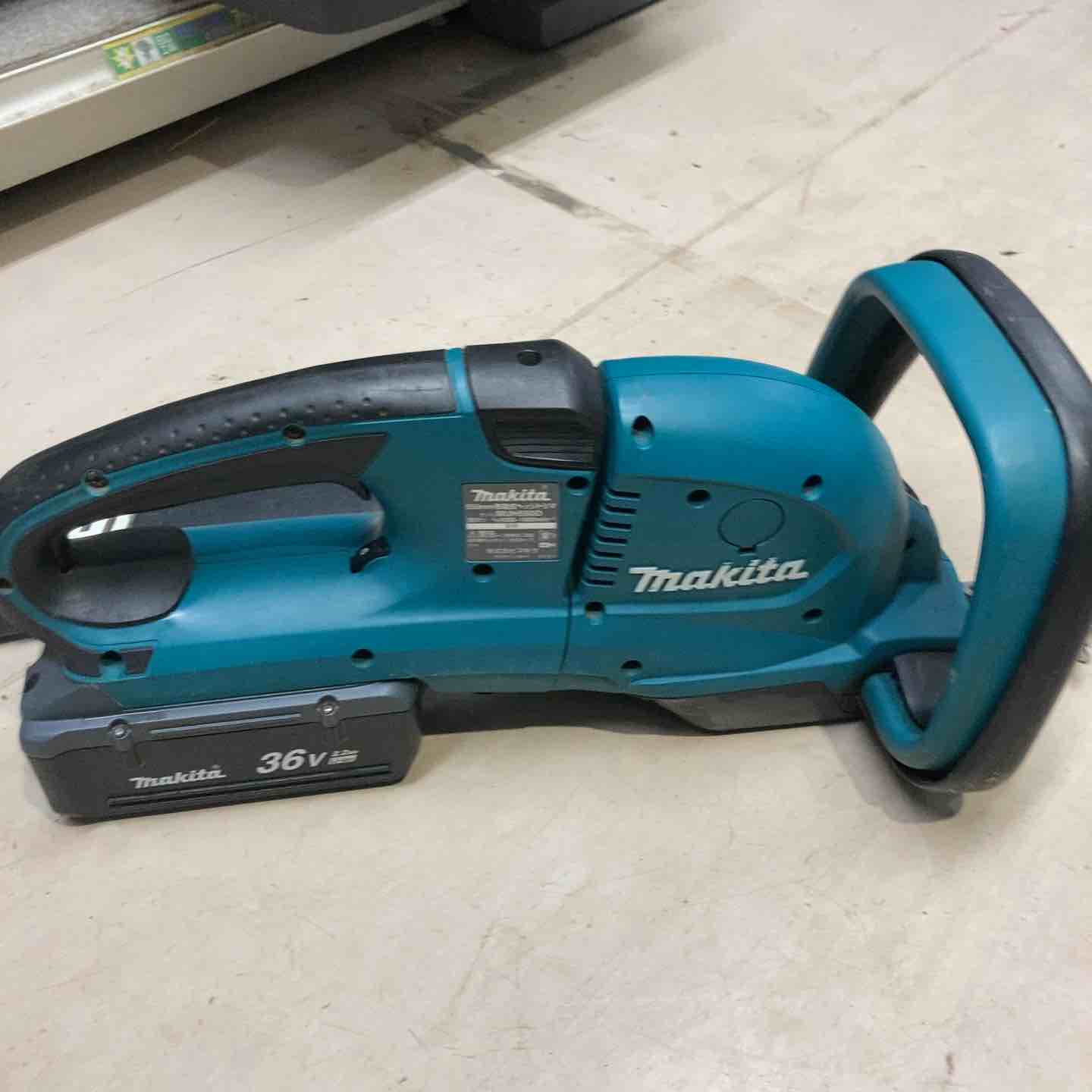 ▲マキタヘッジトリマ[MUH550DZ]▲ 店頭受取り限定】◇マキタ(makita) コードレスヘッジトリマー MUH550DZ