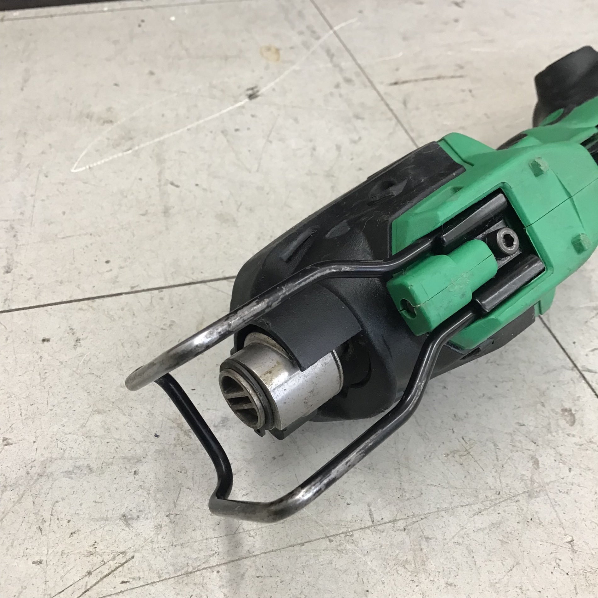 中古品】 ハイコーキHIKOKI ※旧:日立工機) 小型セーバーソー CR12VY(N