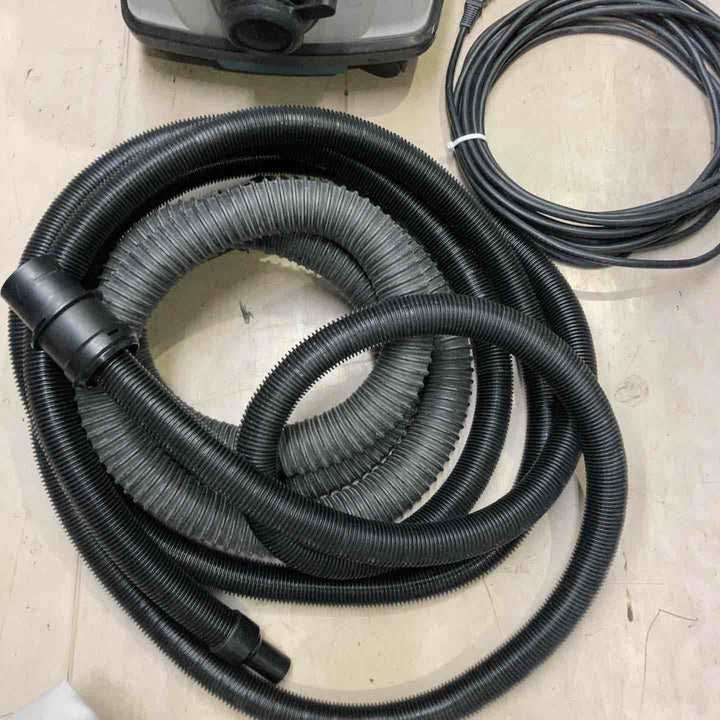 ★マキタ(makita) コードレス集じん機 乾湿両用 VC860DZ【町田店】