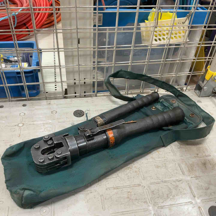 ◇泉精器(IZUMI) 油圧式ワイヤカッタ S-20A【草加店】