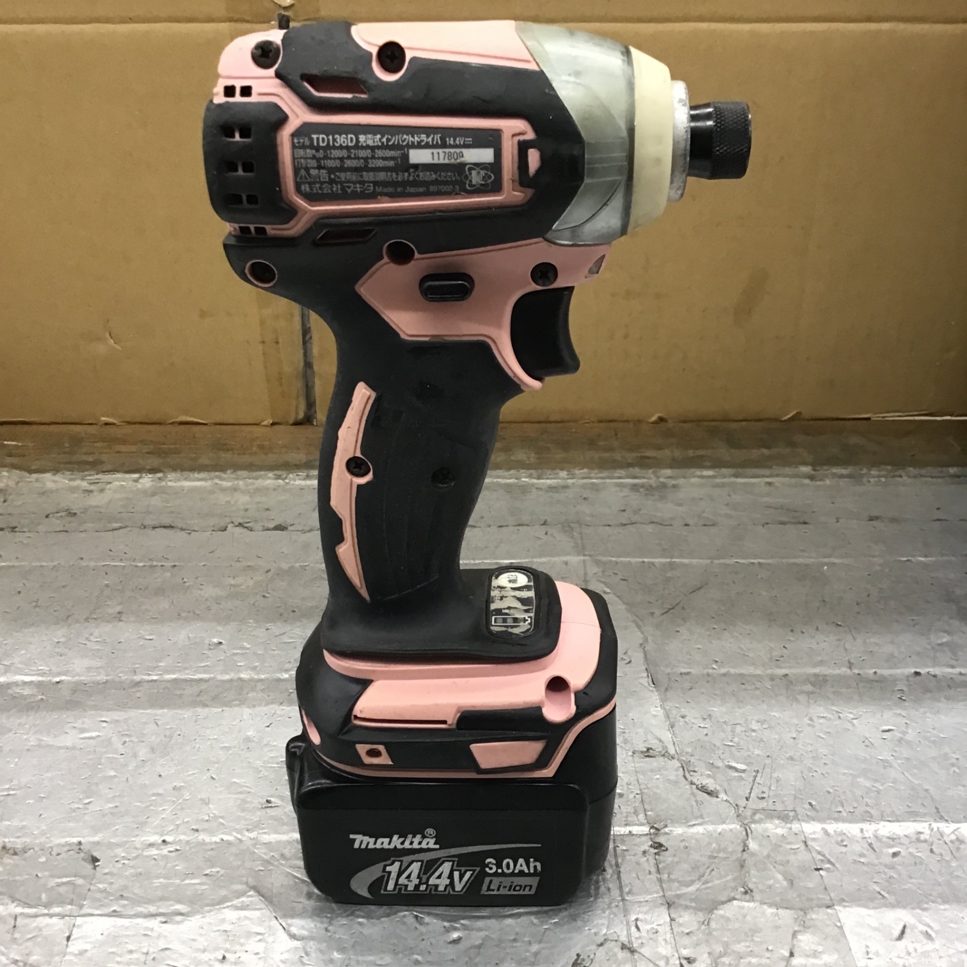 マキタ インパクト ドライバー新品未使用 限定色ピンク171 楽天市場】マキタインパクト18v ピンクの通販