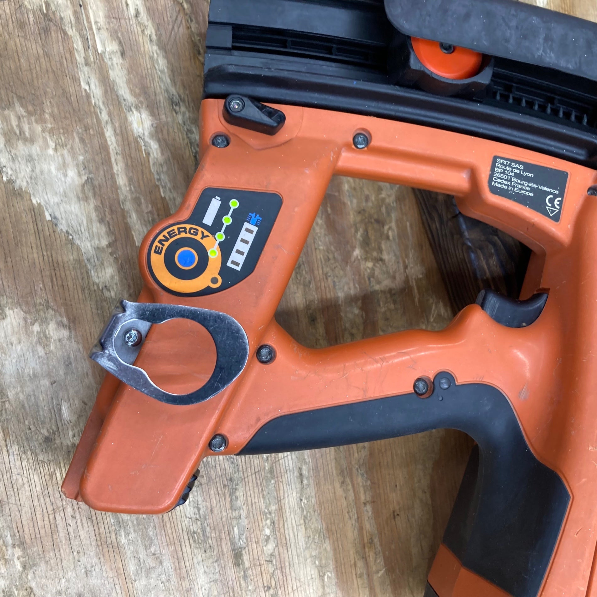 中古品】トラックファースト/日本パワーファスニング ガス式鋲打機