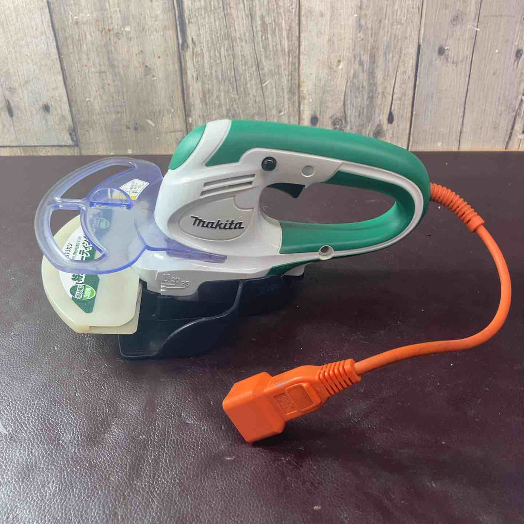 【中古品】マキタ(makita) MUM1600 芝生バリカン【東大和店】