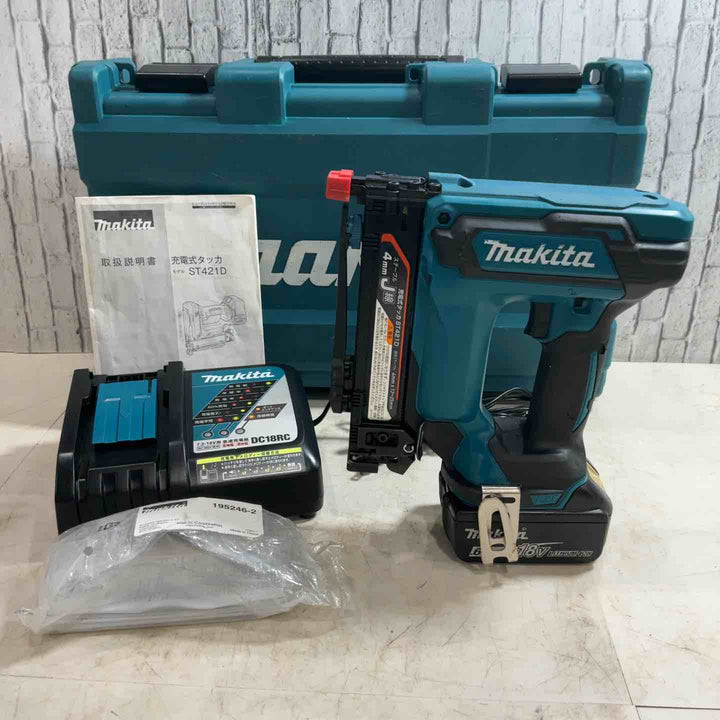 ★マキタ(makita) コードレスタッカ ST421DRG 18V 動作確認済み【川口店】