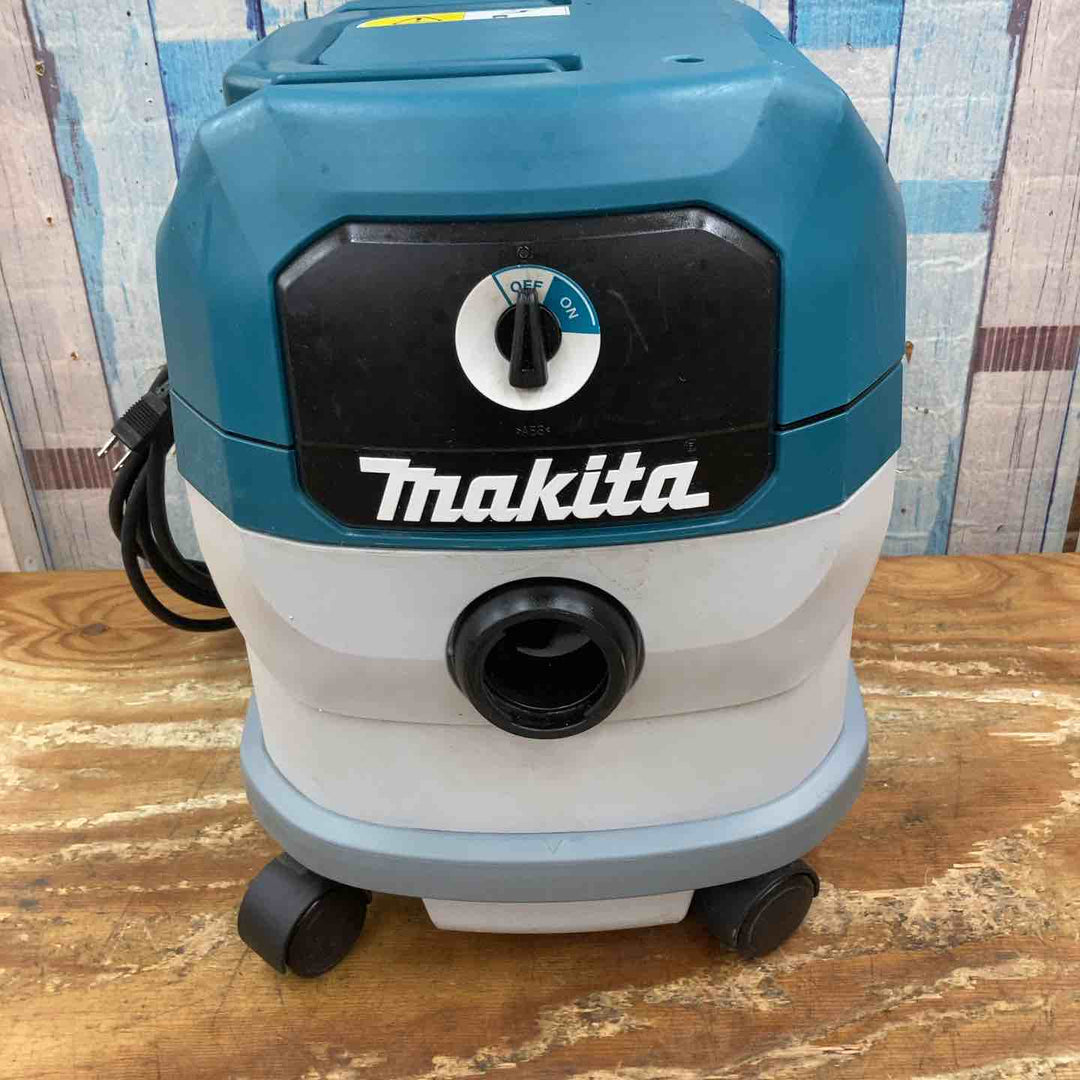 ★マキタ(makita) 15L集じん機(乾湿両用) VC1500【柏店】