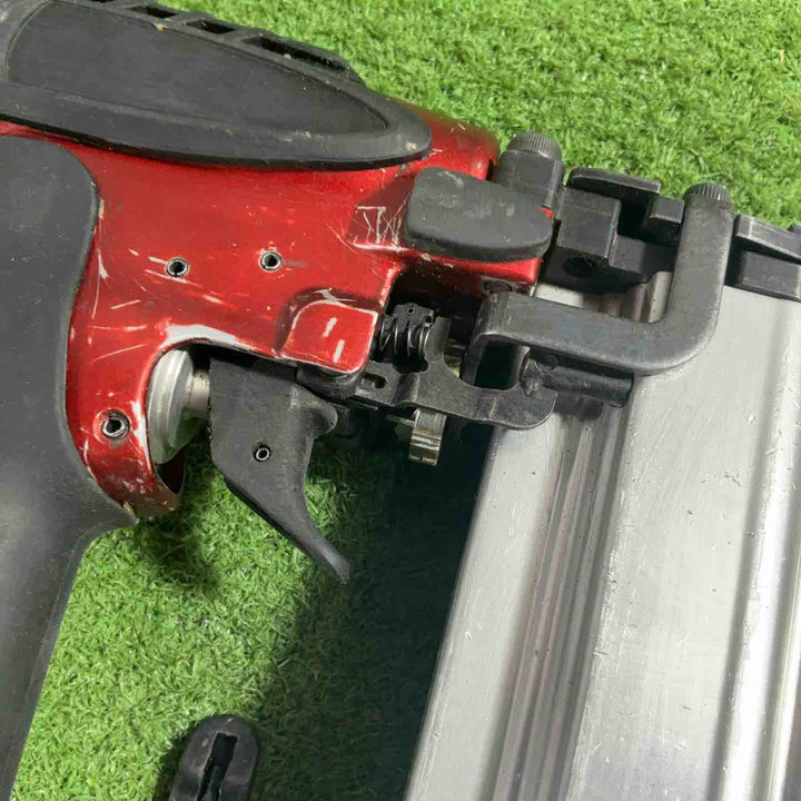 ★マキタ(makita) 高圧フィニッシュネイラ AF551H【川口店】