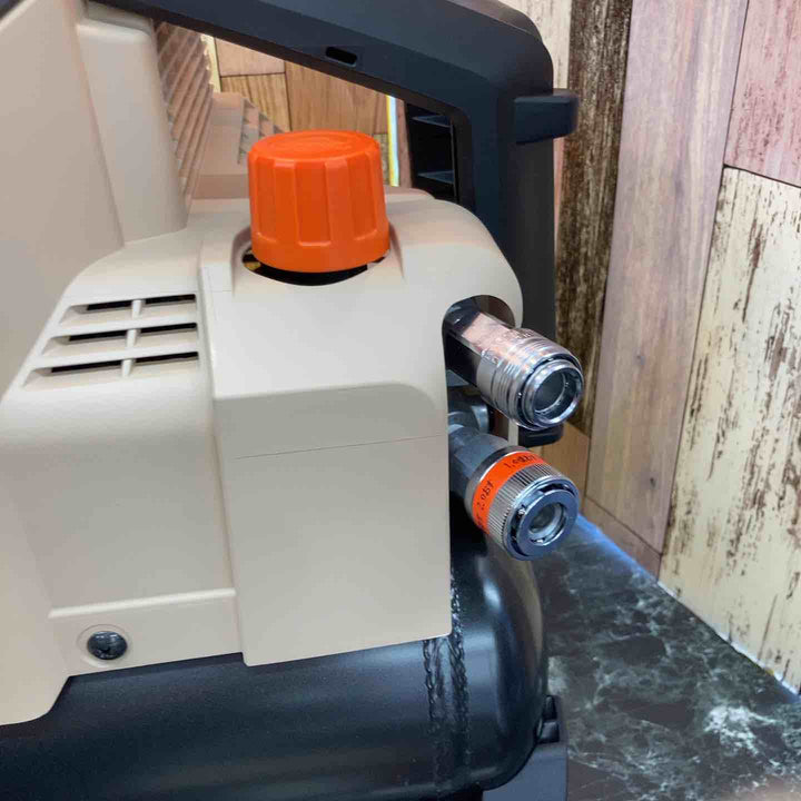 ★マックス(MAX) 高圧専用エアコンプレッサー AK-HH1310E_サンドベージュ【八潮店】