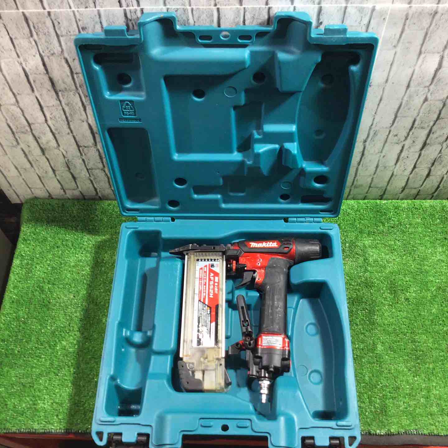 ☆マキタ(makita) 高圧フィニッシュネイラ AF552H【川口店】 – アクト