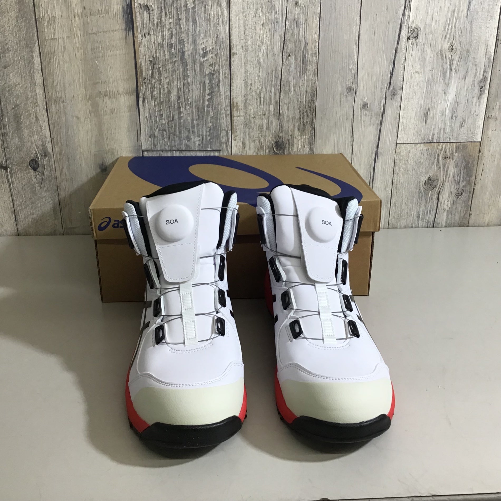未使用品】☆送料無料☆ アシックス 安全靴 WINJOB CP304 BOA