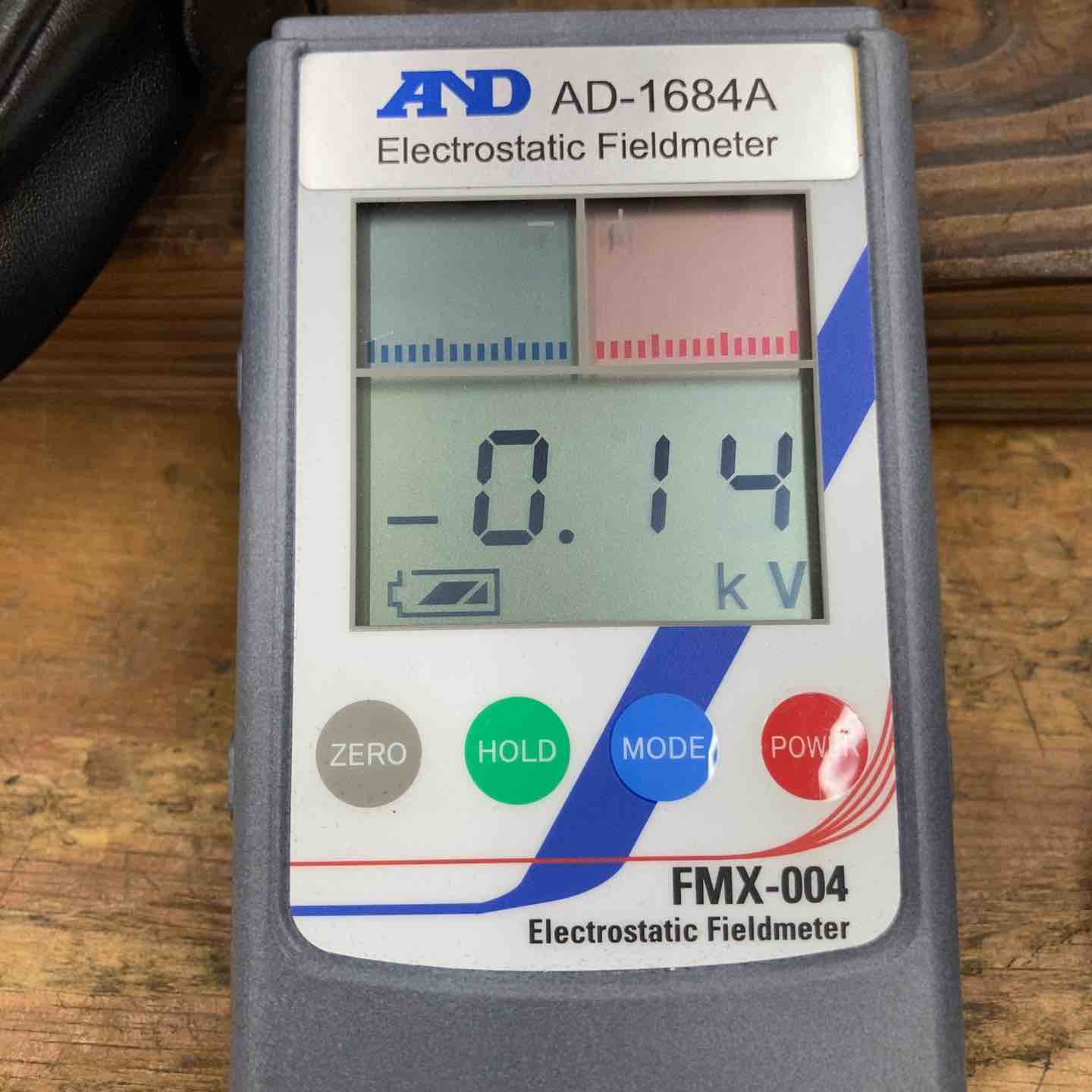 現状品】エーアンドディー/A&D 非接触式静電気測定器 AD-1684A 現状品】エーアンドディー/A&D 非接触式静電気測定器 AD-1684A
