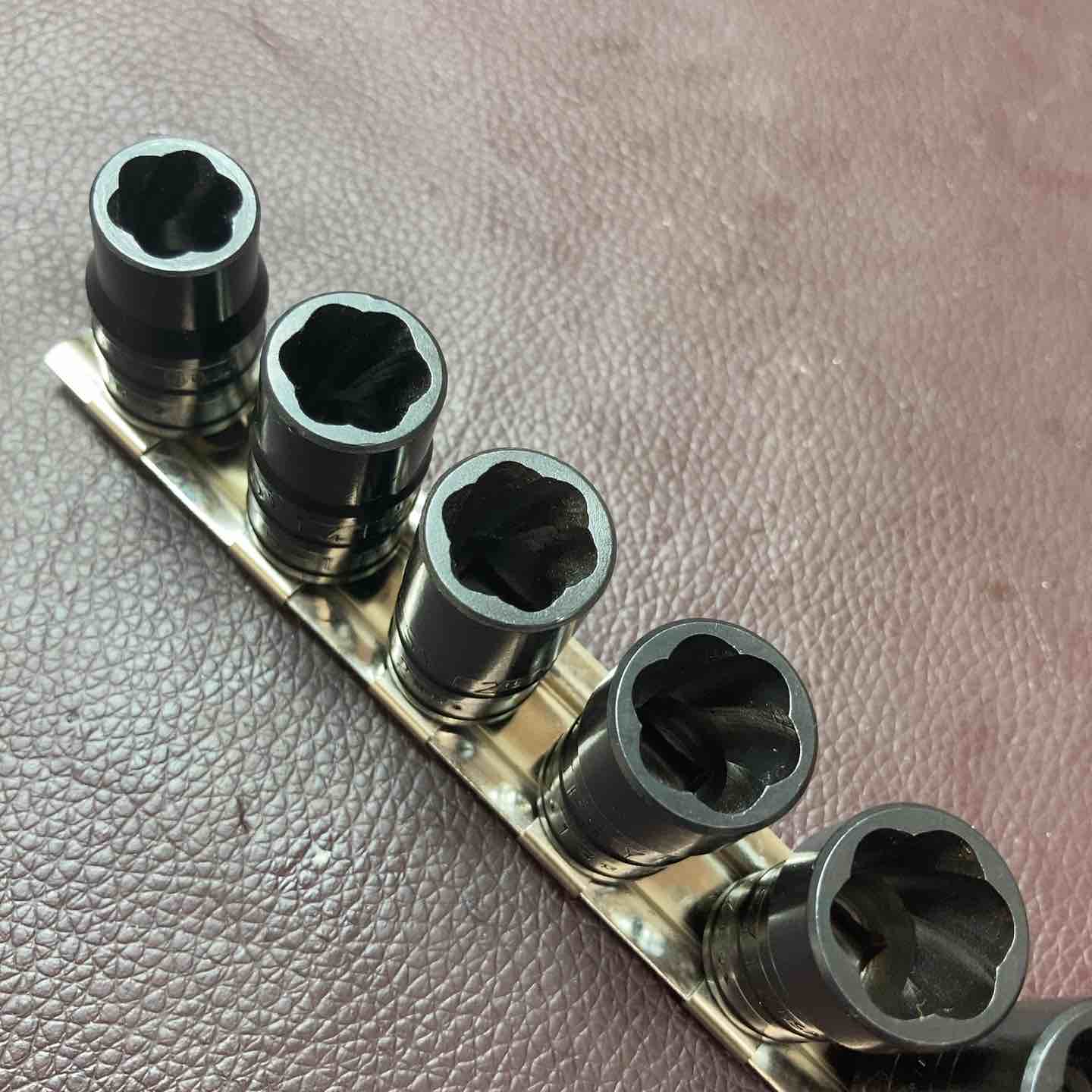中古品】 ブルーポイント(BluePoint) 3/8インチ シャローツイスト 