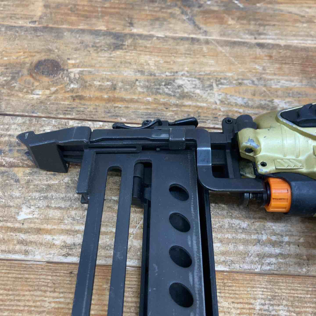 【中古品】 【OH済み】★ハイコーキ(HIKOKI ※旧:日立工機) 高圧フロアタッカ N5004HMF 【東大和店】