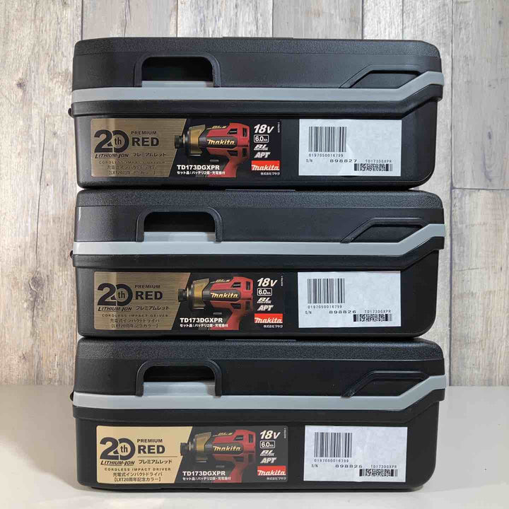 ◇マキタ(makita) コードレスインパクトドライバー TD173DGXPR ３台セット 純正バッテリー付【戸田店】