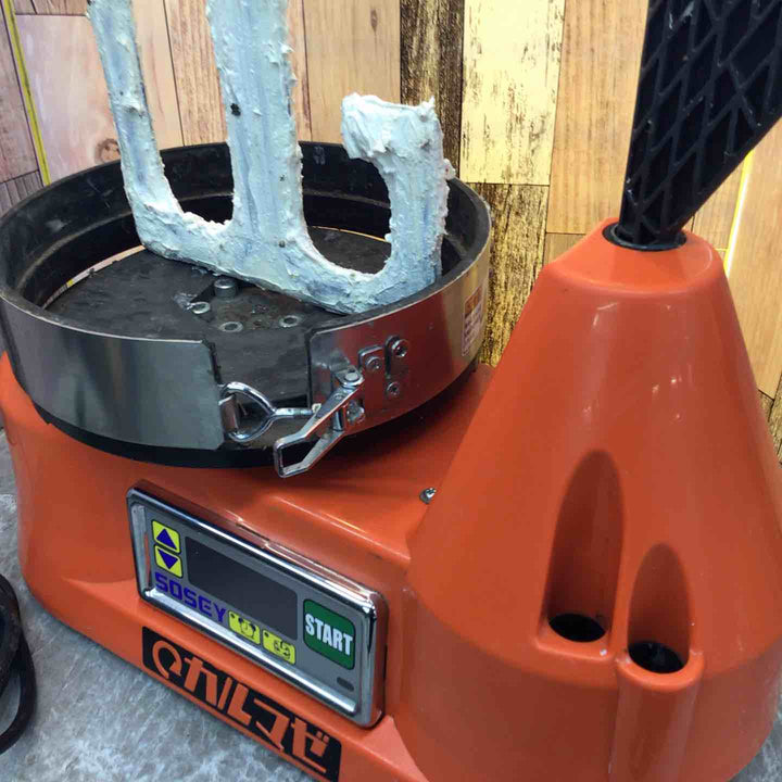 【中古品】SOSEY 日本ソセー かくはん機 カルマゼ シーリング材専用撹拌機 6L羽根のみ付属【八潮店】