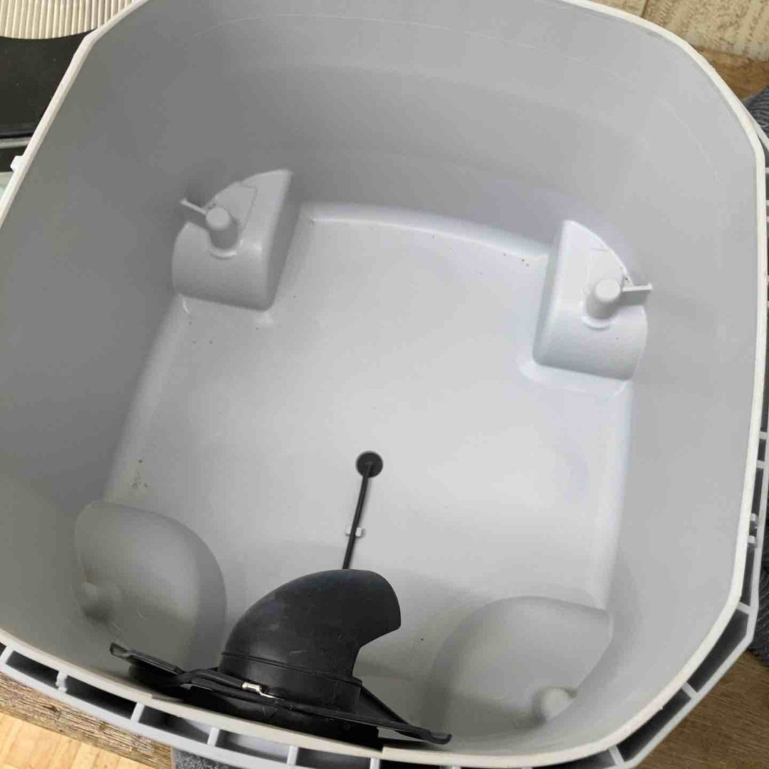 ★マキタ(makita) 集じん機 乾式 VC0830 落とせない汚れあり【柏店】