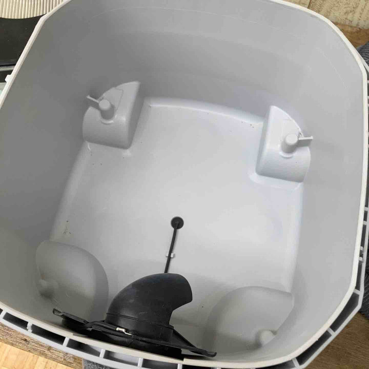 ★マキタ(makita) 集じん機 乾式 VC0830 落とせない汚れあり【柏店】