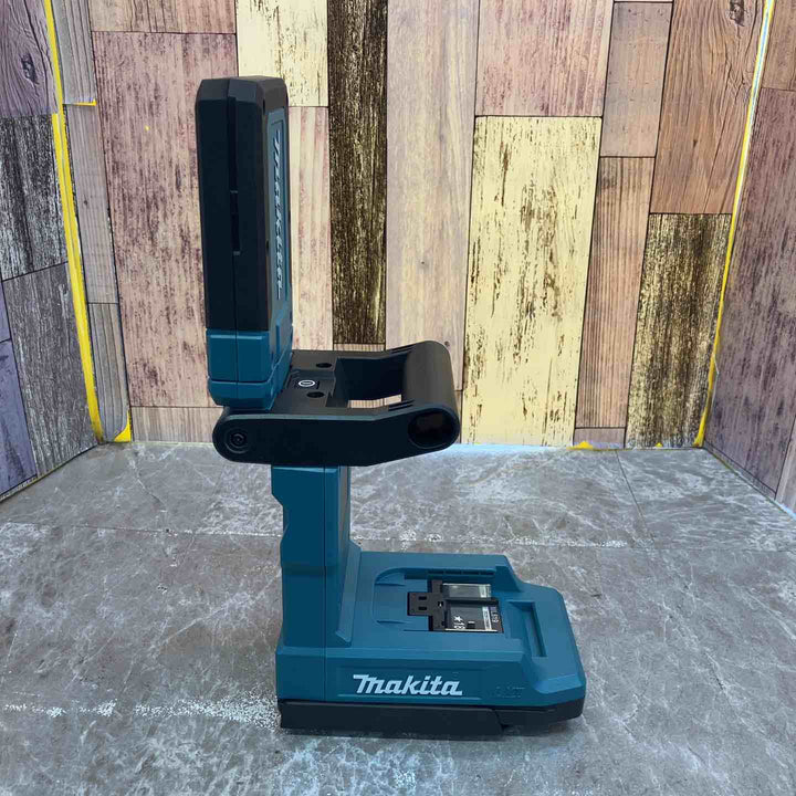 ★マキタ(makita) コードレスマグネットライト ML819(本体のみ)【八潮店】