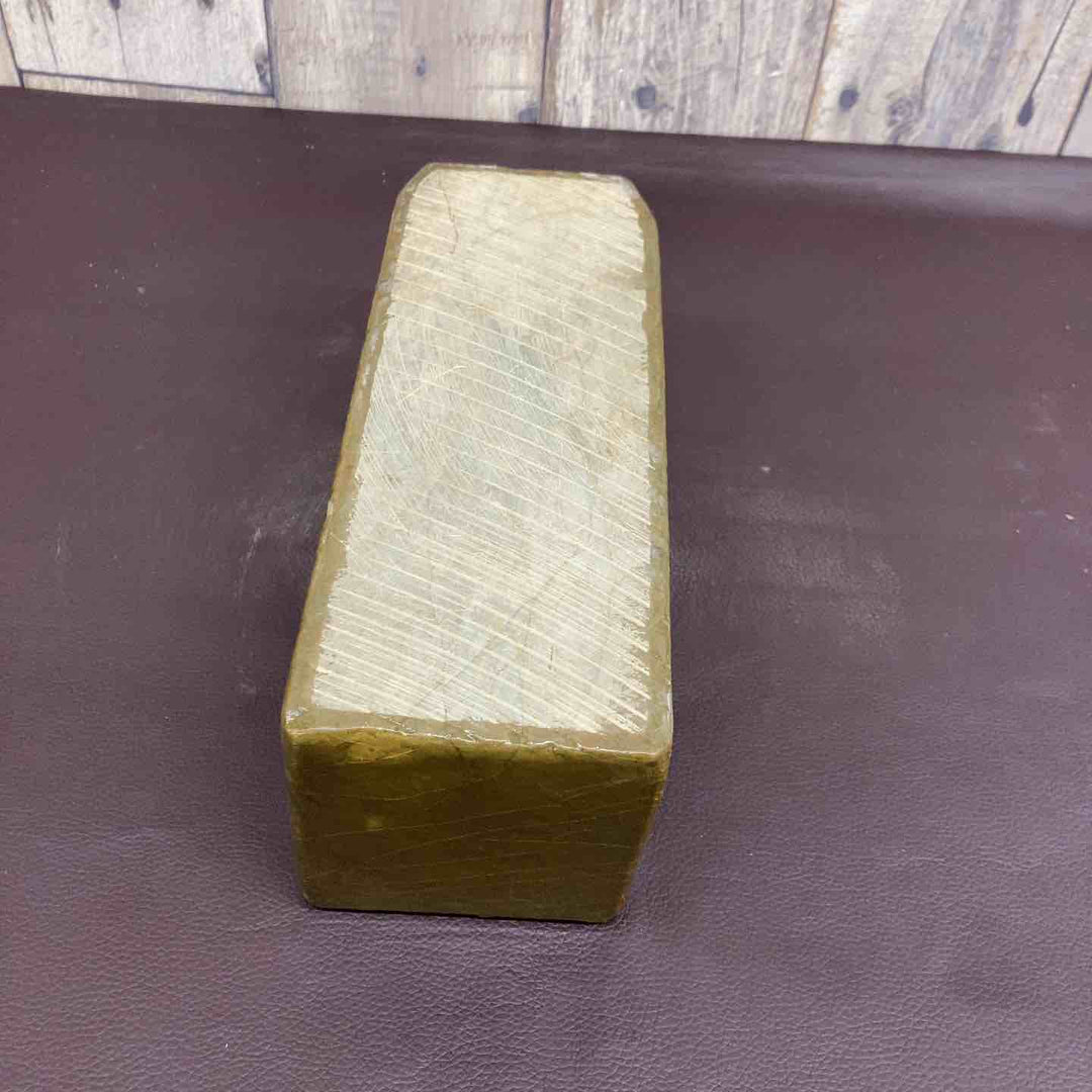 【超希少】 【未使用品】 天然砥石 産地不明 重量約5.0Kg 長さ約260mmｘ幅約95mmｘ高さ約85mm 番手細かめ 若狭田村山？ 京都正本山？ 【東大和店】