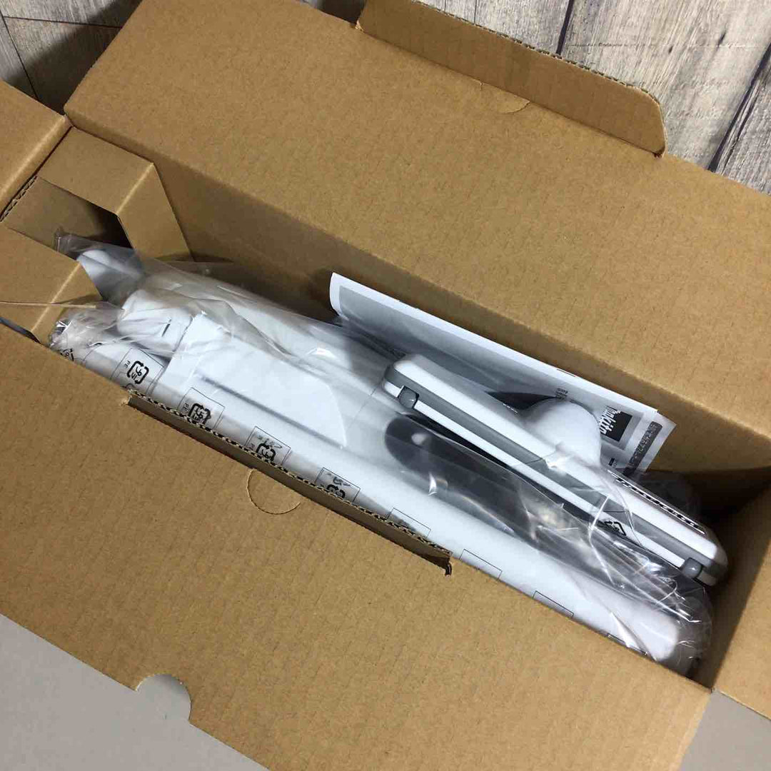 ◇マキタ(makita) コードレスクリーナー CL180FDZW【戸田店】