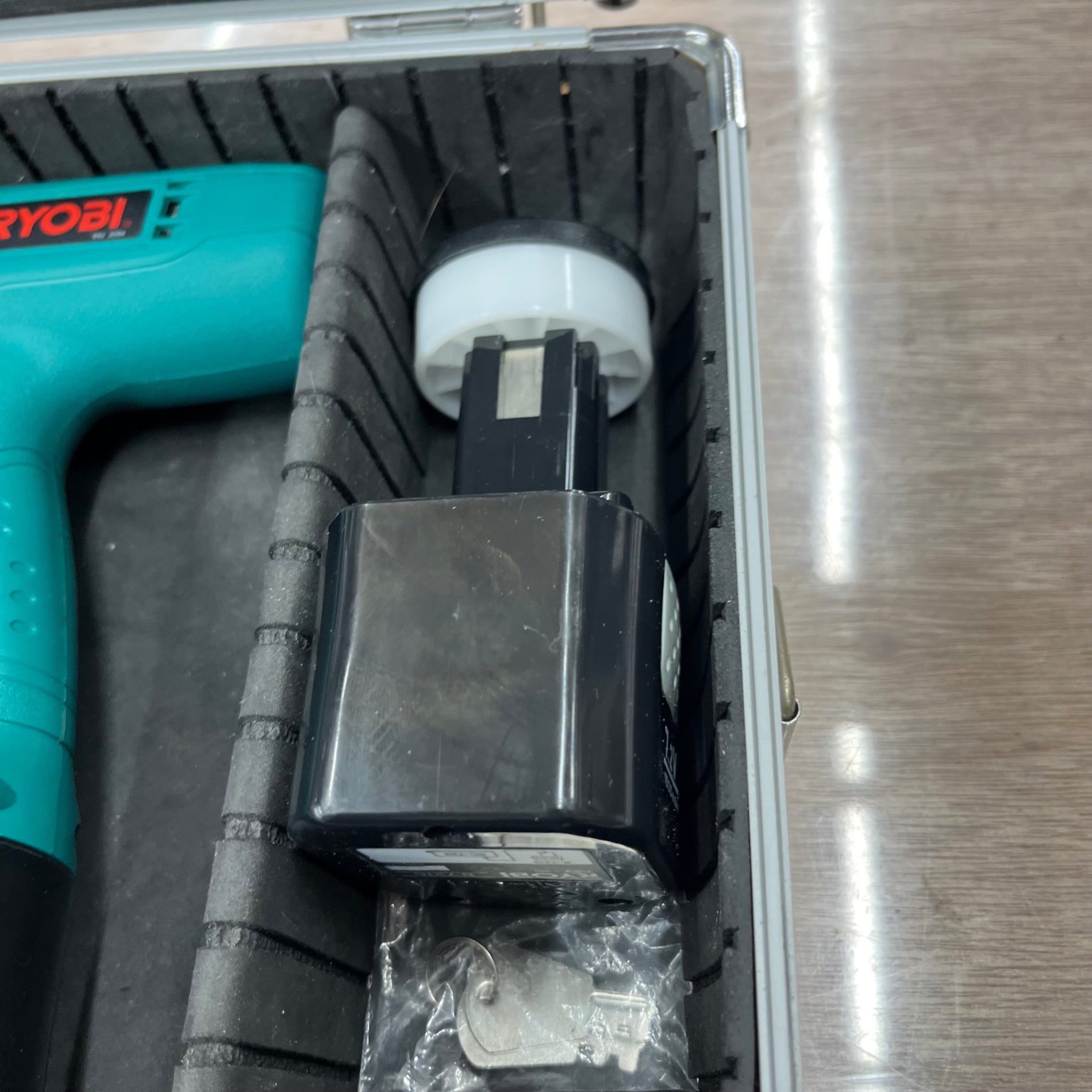 リョービ(RYOBI) タイルパッチ BTP-722 充電式 7.2V 電池パック 【越谷