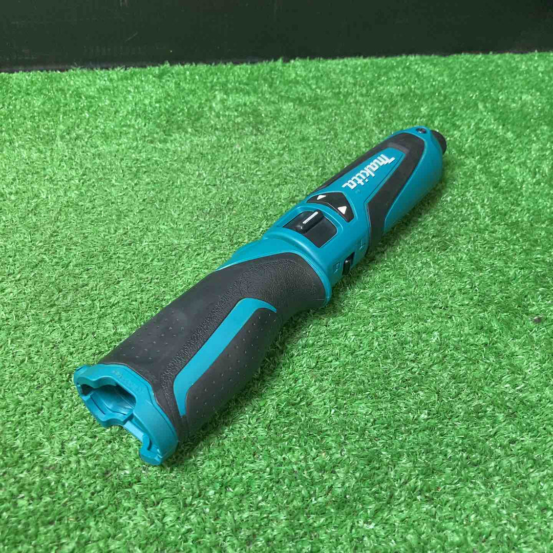 【中古品】☆マキタ(makita) 充電式ペンインパクトドライバ TD021DS バッテリー2個付き！【岩槻店】