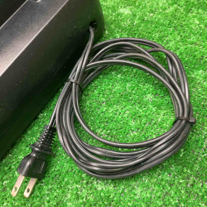 ★マキタ(makita) 2口急速充電器 DC18RD【川越店】