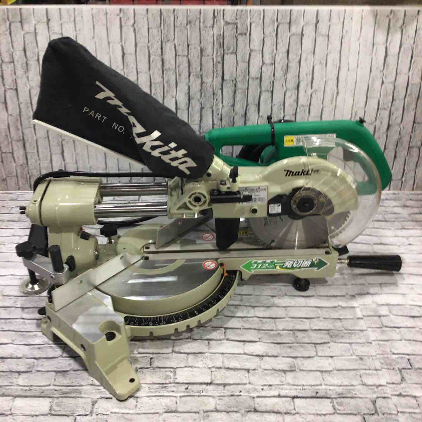 ◇マキタ(makita) スライドマルノコ AC100V のこ刃径190mm M244【川口 