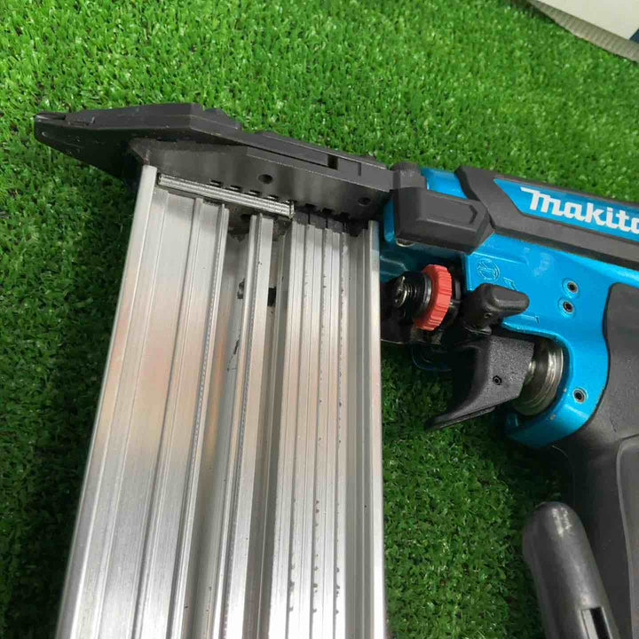 ★マキタ(makita) 高圧フィニッシュネイラ AF552HM【草加店】