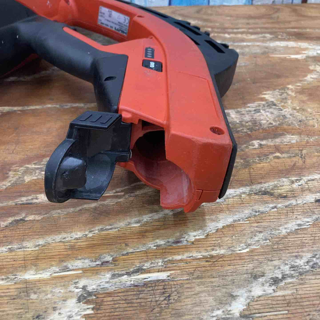 ◇ヒルティ(HILTI) ガス式鋲打機 GX120-ME 【柏店】