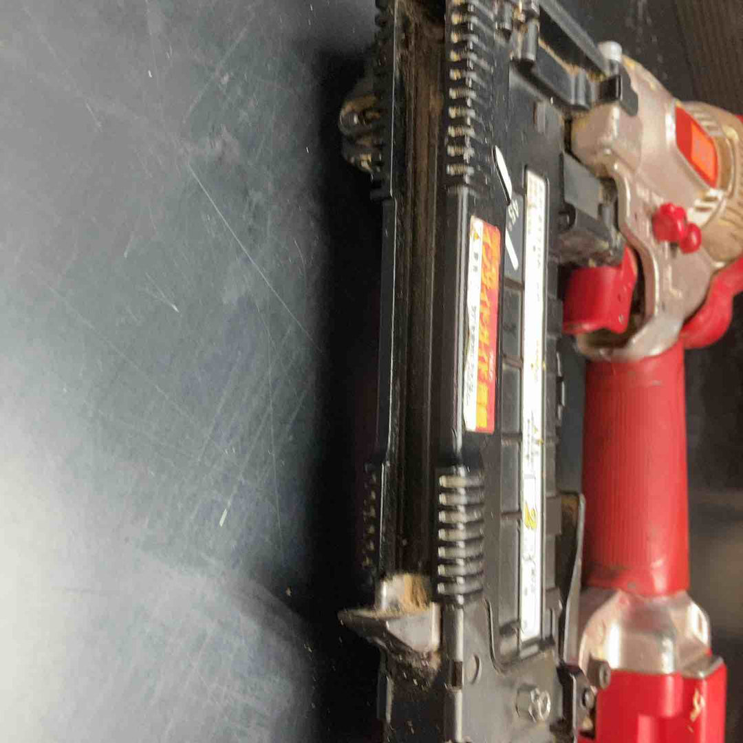 【中古品】マックス(MAX) 高圧フロアタッカ HA-50F1(D)/4MAフロア 動作確認済み【川越店】