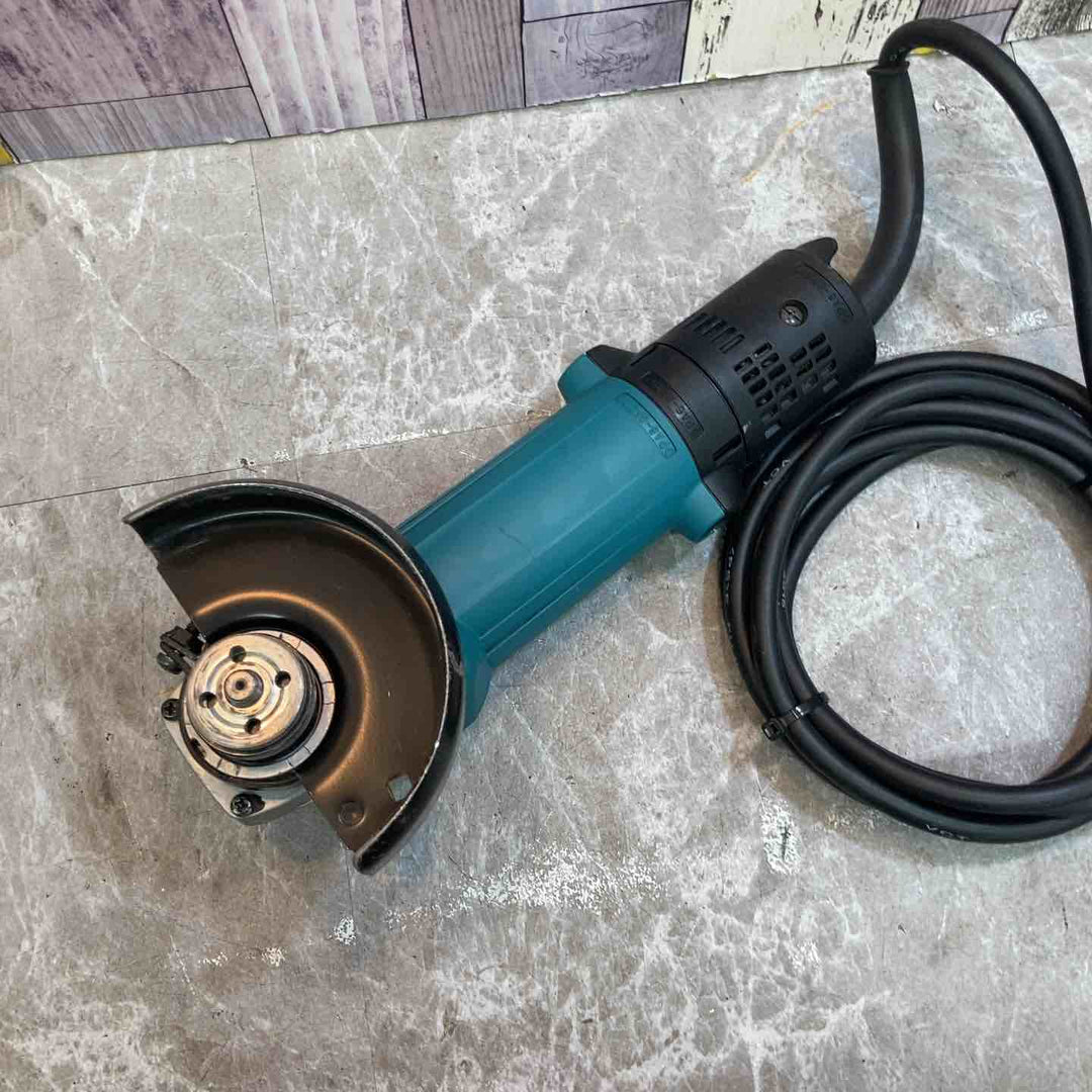 ☆マキタ(makita) 100mmディスクグラインダ 9533B【八潮店】