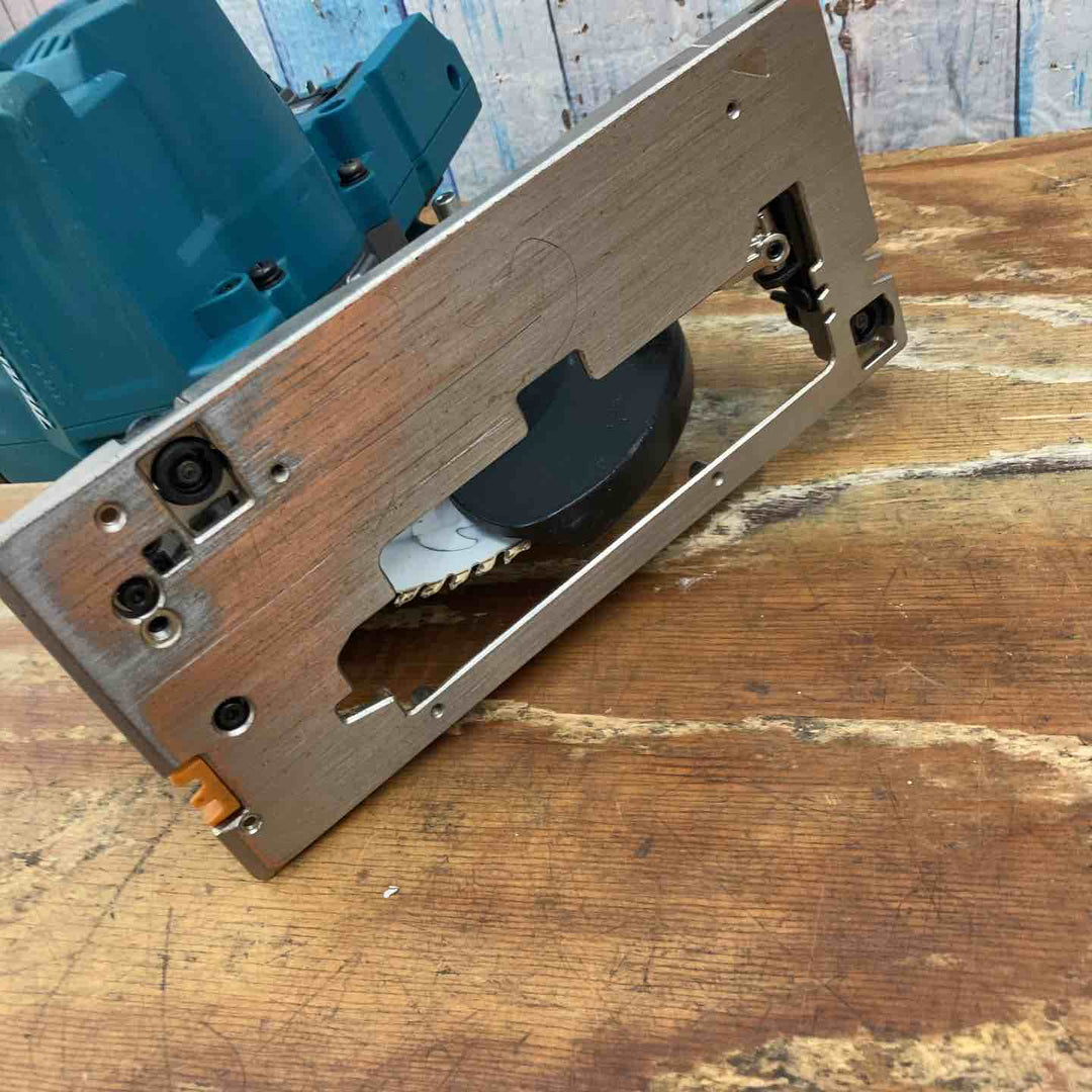 ★マキタ(makita) コードレス丸のこ HS001GZ【柏店】