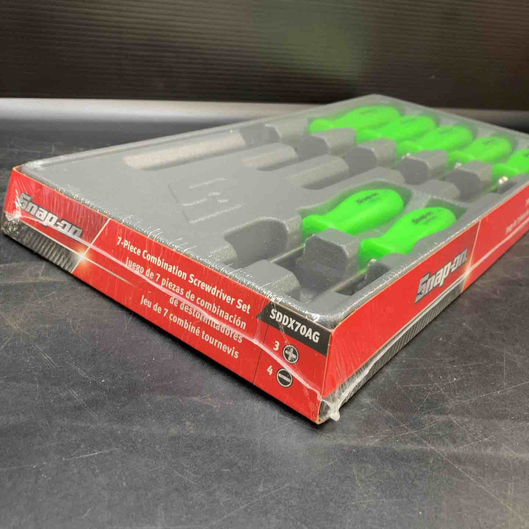 【未使用品】Snap-on (スナップオン) 旧グリップ ドライバーセット 限定品 グリーン 緑 SDDX70AG【川越店】