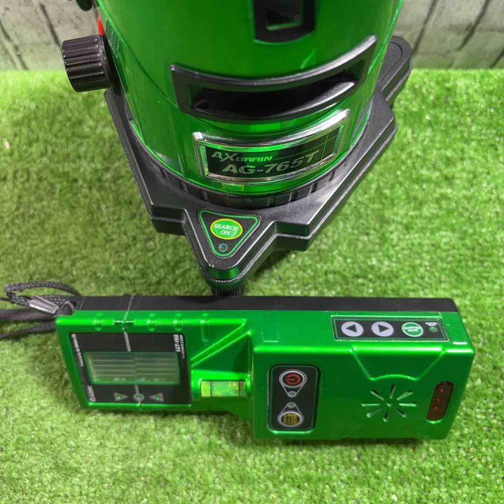 ◇アックスブレーン 高輝度自動探知グリーンレーザー墨出し器 AG-765T 01000257【柏店】
