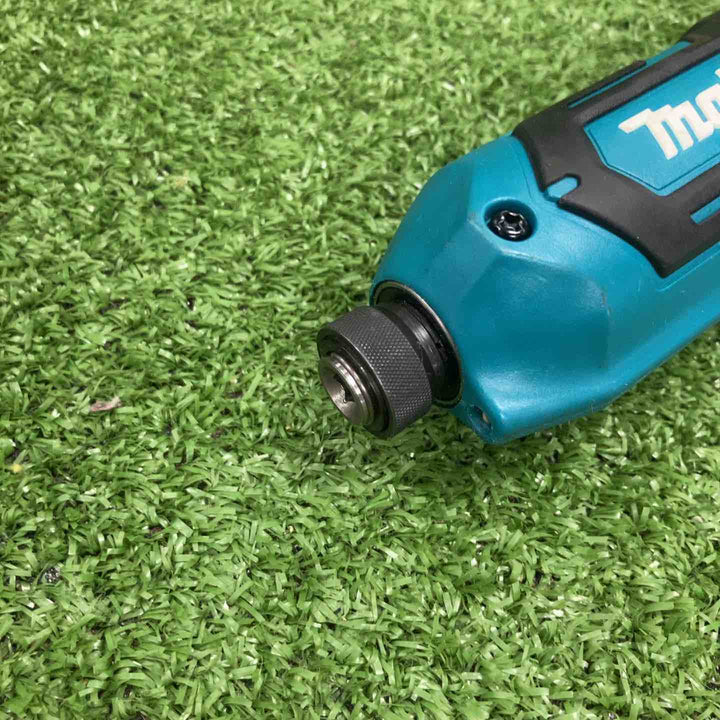 ★マキタ(makita) コードレスペンインパクトドライバー TD022DSHX【川崎店】