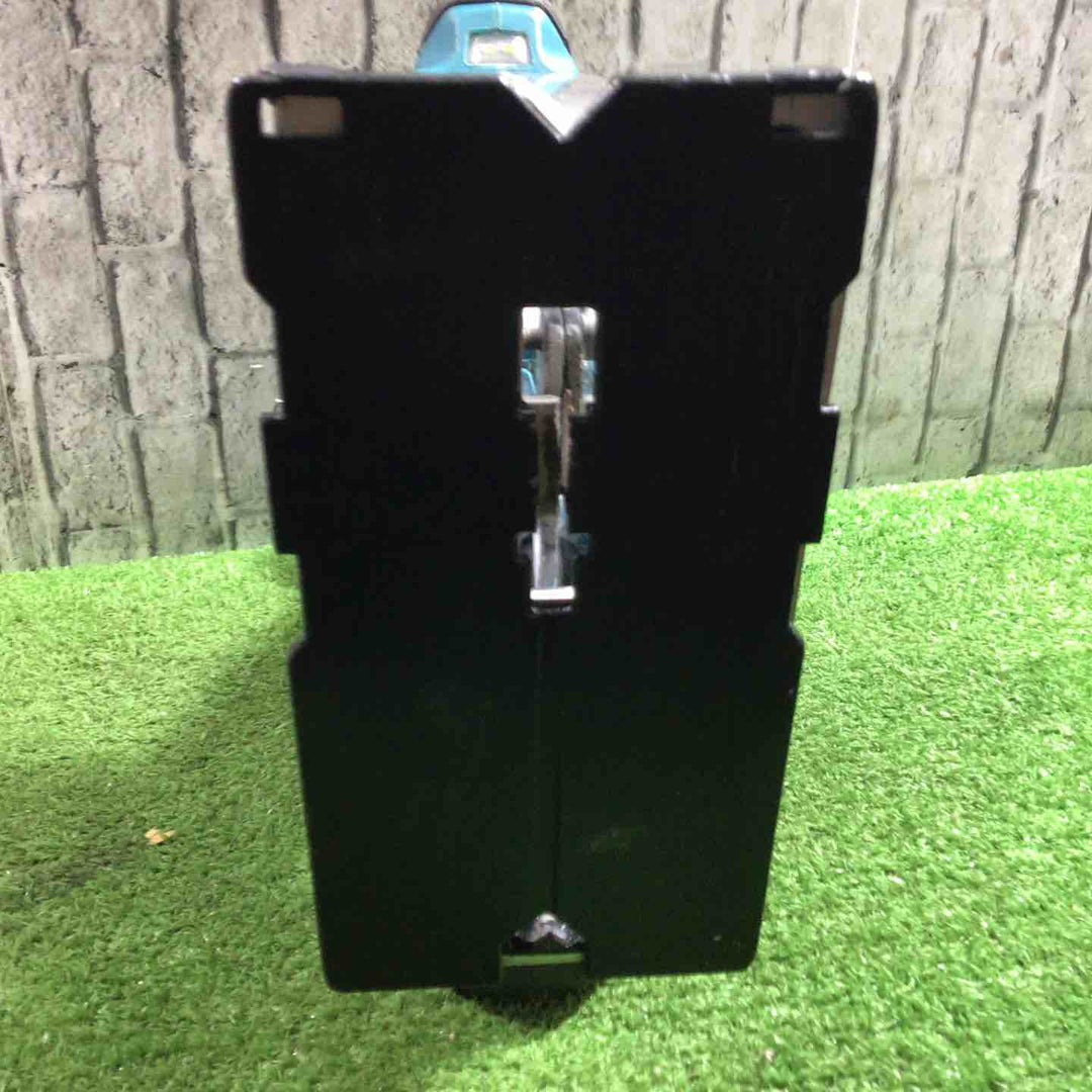 ★マキタ(makita) コードレスボードカッタ SD180DZ【川口店】