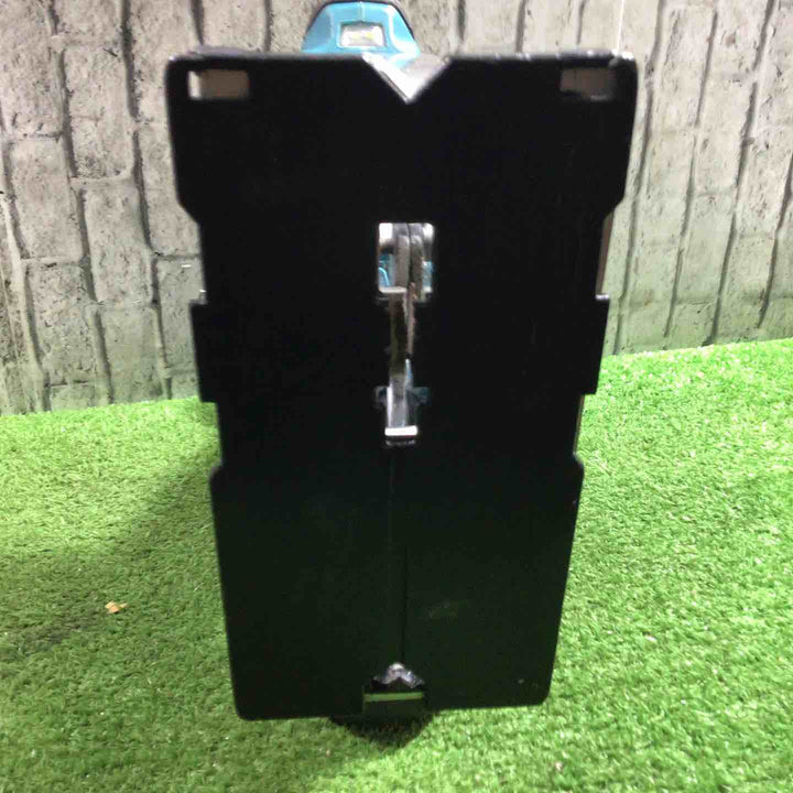 ★マキタ(makita) コードレスボードカッタ SD180DZ【川口店】