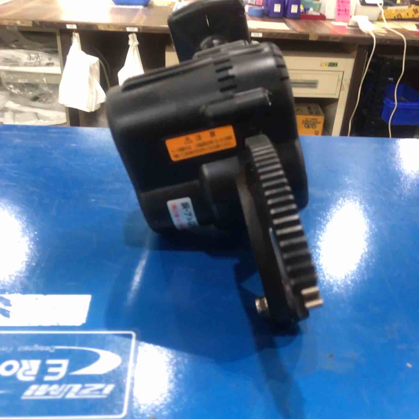◇泉精器(IZUMI) コードレスケーブルカッター REC-Li50【川口店