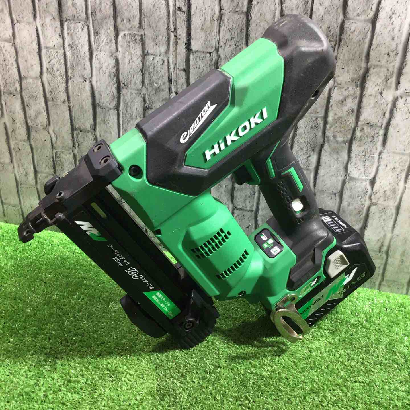 日立工機 N3610DJ コードレスタッカー【リライズ野田愛宕店】【店頭取引限定】【未使用】【管理番号：2400010112485】 日立工機 N3610DJ コードレスタッカー【リライズ野田愛宕店】【店頭