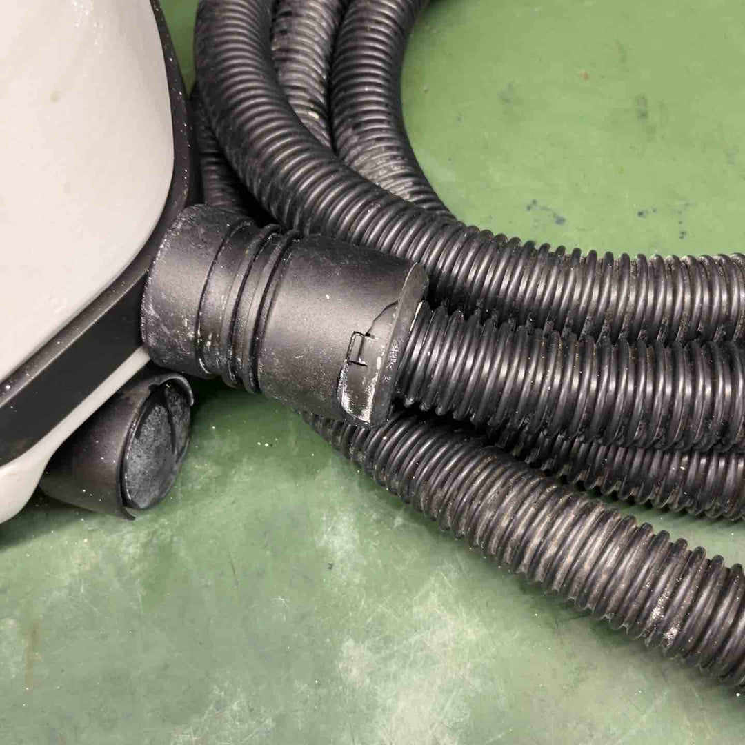 ★ハイコーキ(HIKOKI ※旧:日立工機) コードレス集じん機 RP3608DB(L)(NN)　ホース付属 ホースの元の部分に破損あり【戸田店】