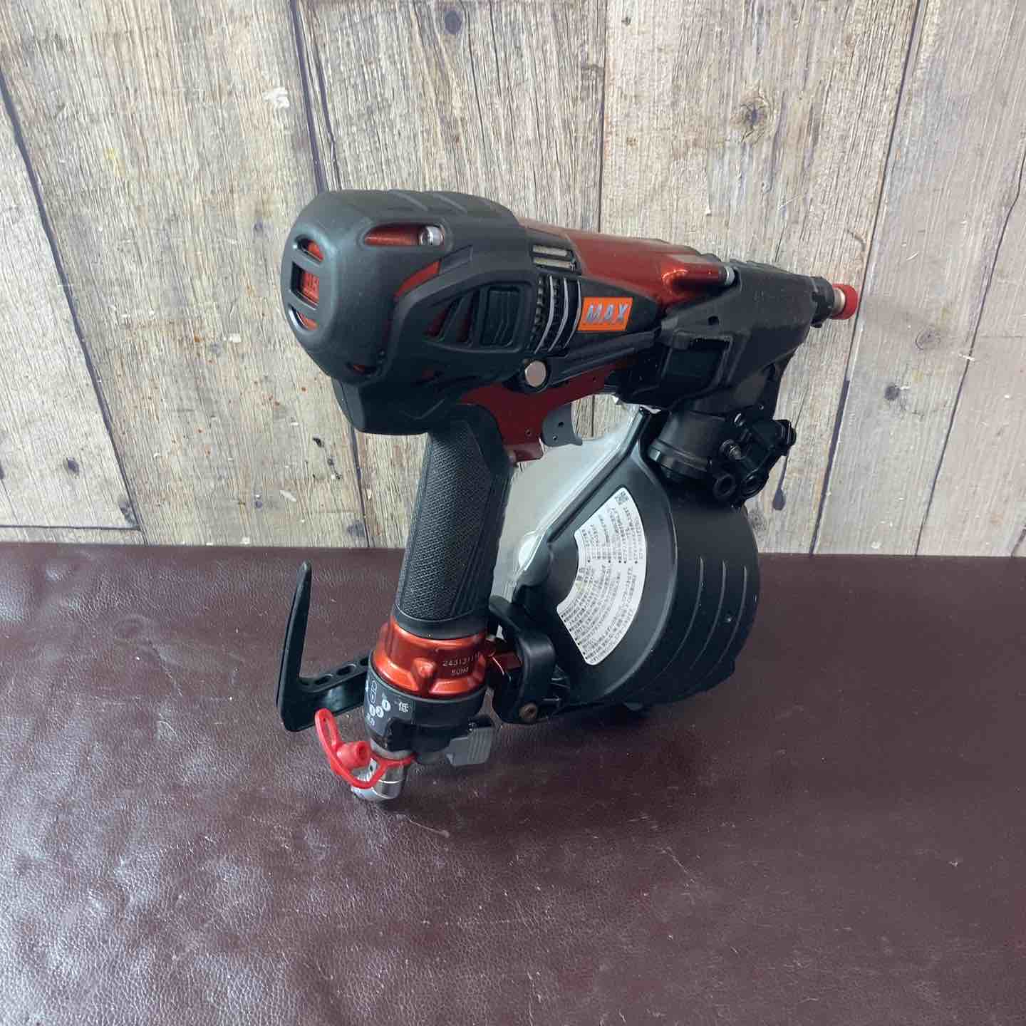 中古品】マックス(MAX) 高圧エア釘打ち機 HN-50N4(D)-R【東大和店