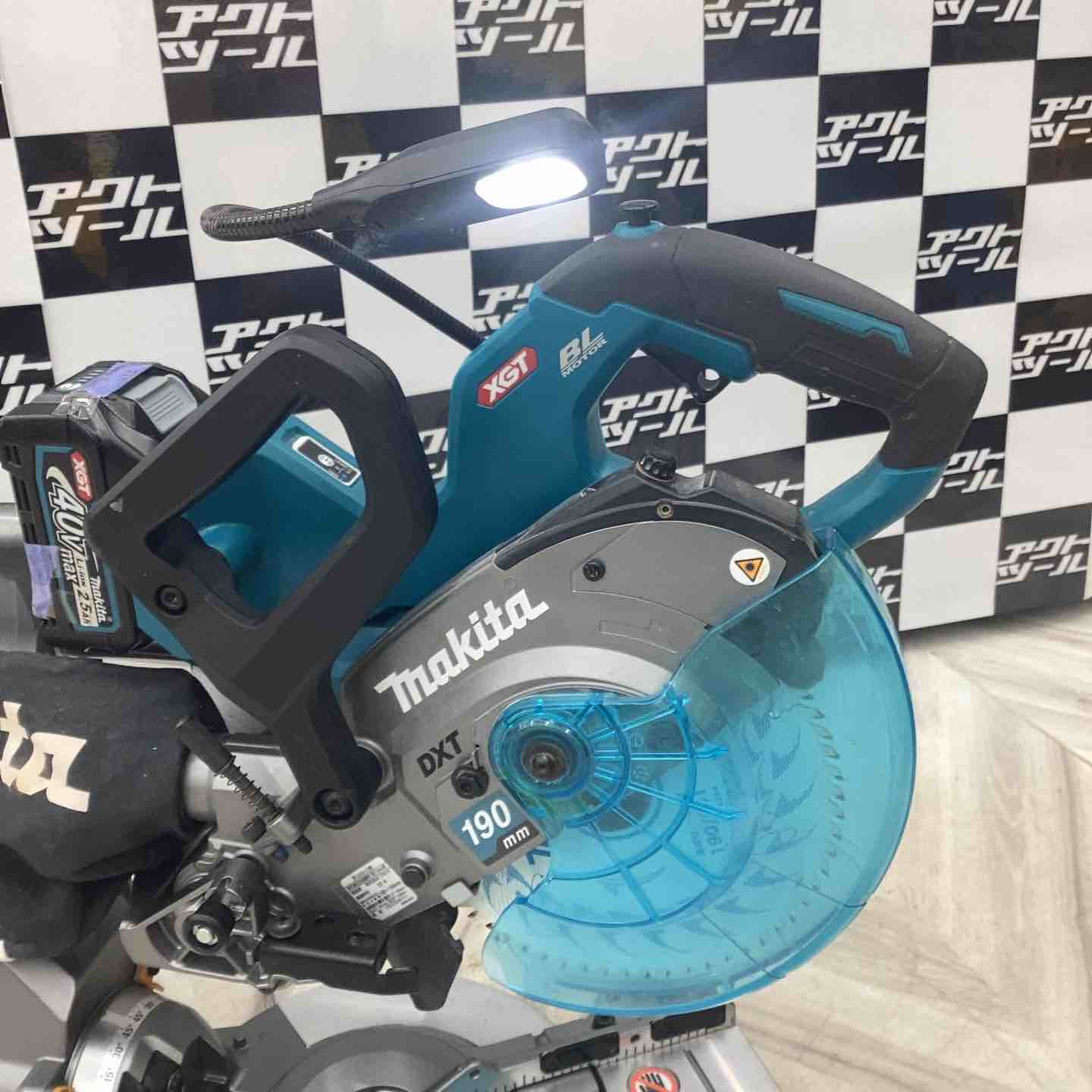 マキタ LS0812 スライドマルノコ【リライズ野田愛宕店】【店頭取引限定】【中古】管理番号：IT681LQP1S74 ☆マキタ(makita) コードレススライドマルノコ LS008GZ【越谷店