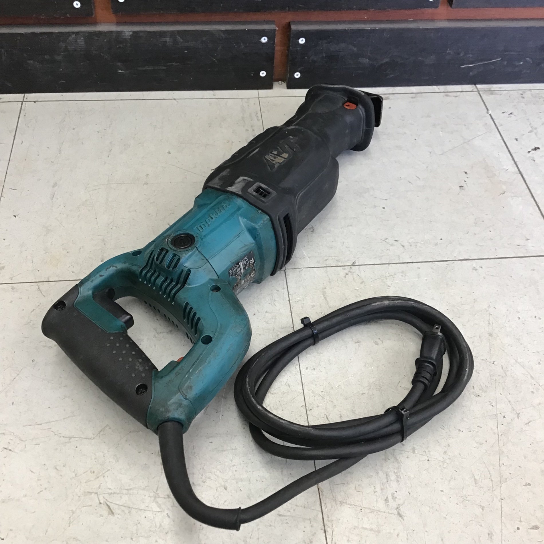 現状品】 マキタ/makita レシプロソー JR3070CT 【鴻巣店】 – アクト