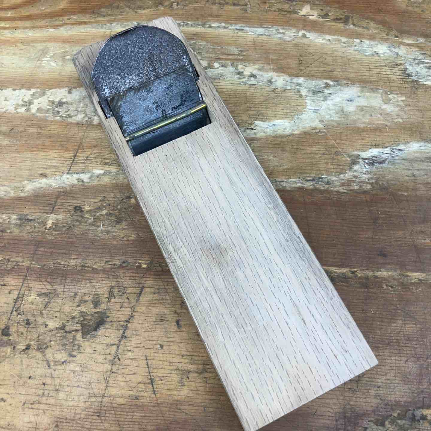 鉋鑿　中古　直ぐ使い　田斎　大工道具　天然砥石　DIY 鉋鑿 新品未使用 追入鑿 大工道具 天然砥石 DIY ノミ のみ