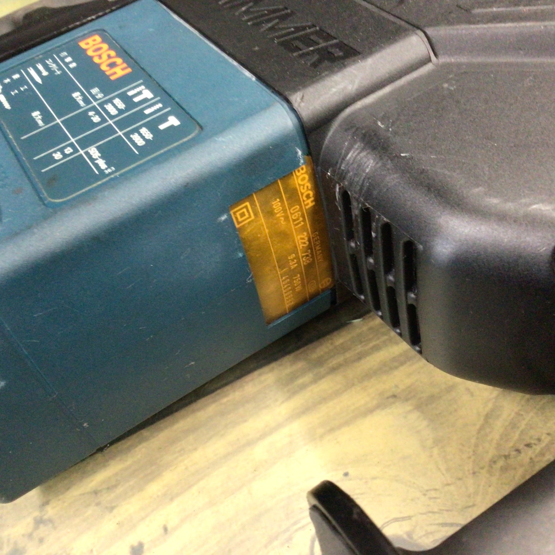 ⑤BOSCH ボッシュ ハンマドリル GBH4DSC 　ケース付 ボッシュ(BOSCH) ハンマードリル GBH4DSC 東大和店 \u2013 アクトツール